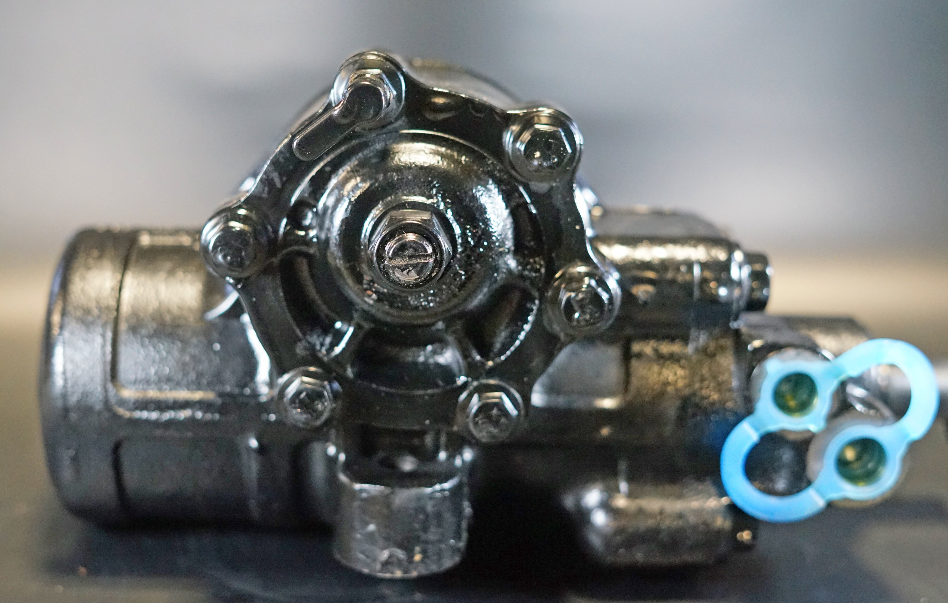 03-08 Dodge Ram 2500/3500 6 Bolt Conversion Steering Box